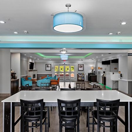 La Quinta Inn Suites By Wyndham Raymondville Harlingen Екстериор снимка